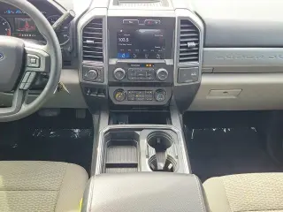 Ford F-250 Super Duty 2019 4x4 King Ranch 4dr Crew Cab 6.8 ft. SB Pickup