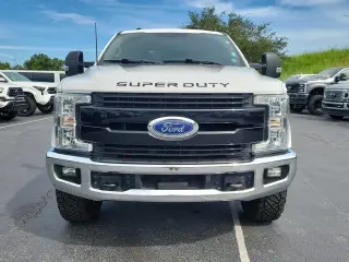Ford F-250 Super Duty 2019 4x4 King Ranch 4dr Crew Cab 6.8 ft. SB Pickup