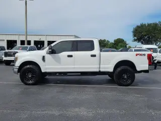 Ford F-250 Super Duty 2019 4x4 King Ranch 4dr Crew Cab 6.8 ft. SB Pickup