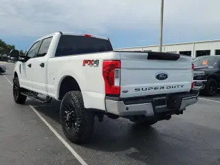Ford F-250 Super Duty 2019 4x4 King Ranch 4dr Crew Cab 6.8 ft. SB Pickup