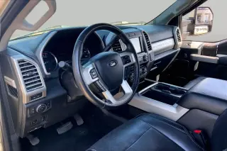 Ford F-250 Super Duty 2017 4x4 Lariat 4p Puerta Doble Cabina de Tripulación 6.8 ft. CA Pick-up