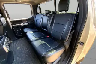 Ford F-250 Super Duty 2017 4x4 Lariat 4p Puerta Doble Cabina de Tripulación 6.8 ft. CA Pick-up