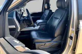 Ford F-250 Super Duty 2017 4x4 Lariat 4p Puerta Doble Cabina de Tripulación 6.8 ft. CA Pick-up