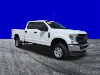 Ford F-250 Super Duty 2021 4x4 XL Cabina Doble 4p 6.8 pies ST Camioneta