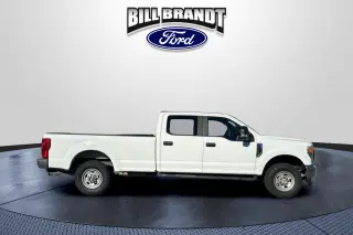 Ford F-250 Super Duty 2022 4x4 XL 4dr Cabina de tripulación 6.8 ft. SB Pickup