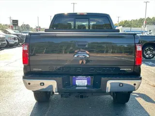 Ford F-250 Super Duty 2014 4x4 Lariat 4p Cab Camioneta de 6.8 pies ST