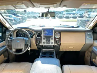 Ford F-250 Super Duty 2014 4x4 Lariat 4p Cab Camioneta de 6.8 pies ST