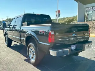 Ford F-250 Super Duty 2014 4x4 Lariat 4p Cab Camioneta de 6.8 pies ST