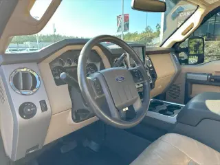 Ford F-250 Super Duty 2014 4x4 Lariat 4p Cab Camioneta de 6.8 pies ST