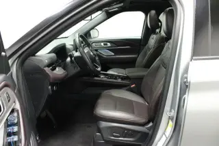 Ford Explorer 2025 AWD Platinum 4p SUV