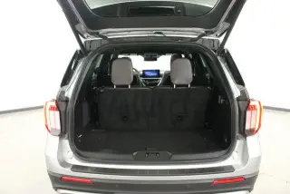 Ford Explorer 2025 AWD Platinum 4p SUV