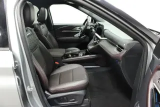 Ford Explorer 2025 AWD Platinum 4p SUV