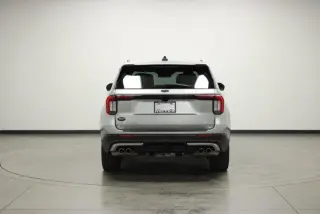 Ford Explorer 2025 AWD Platinum 4p SUV