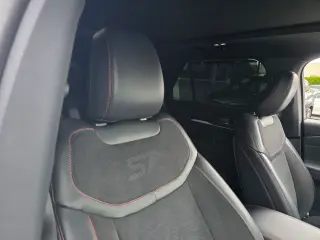 Ford Explorer 2025 AWD ST 4dr SUV