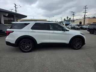 Ford Explorer 2025 AWD ST 4dr SUV