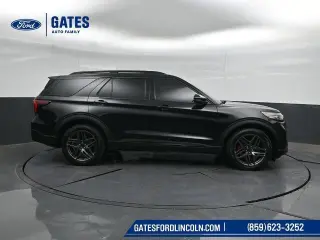 Ford Explorer 2025 4x4 ST 4p SUV