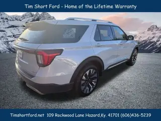 Ford Explorer 2025 AWD Platinum 4dr SUV