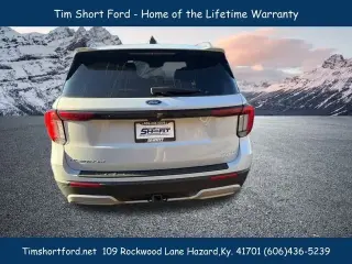 Ford Explorer 2025 AWD Platinum 4dr SUV