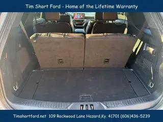 Ford Explorer 2025 AWD Platinum 4dr SUV