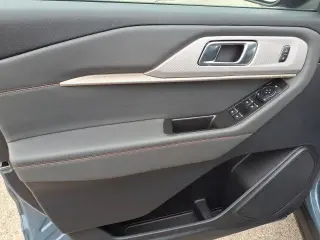 Ford Explorer 2025 AWD Activo 4p SUV