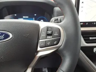 Ford Explorer 2025 AWD Activo 4p SUV