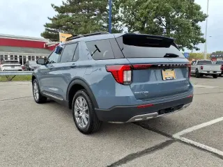 Ford Explorer 2025 AWD Activo 4p SUV