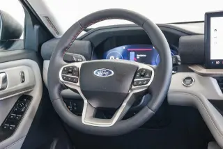 Ford Explorer 2026 AWD Active 4p SUV