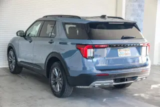 Ford Explorer 2026 AWD Active 4p SUV