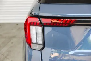 Ford Explorer 2026 AWD Active 4p SUV