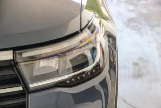 Ford Explorer 2026 AWD Active 4p SUV