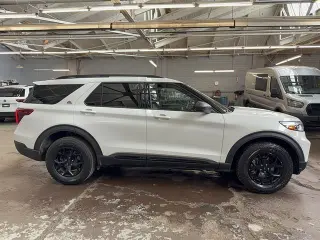 Ford Explorer 2023 AWD Timberline 4p SUV