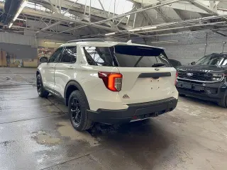 Ford Explorer 2023 AWD Timberline 4p SUV