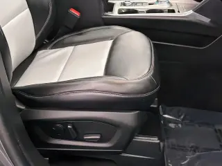 Ford Explorer 2023 4x4 XLT 4p SUV