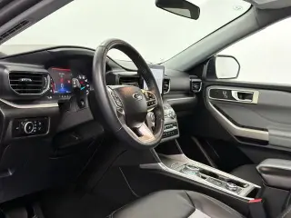 Ford Explorer 2023 4x4 XLT 4p SUV
