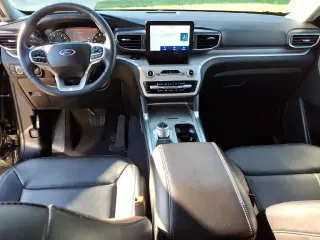 Ford Explorer 2023 AWD XLT 4dr SUV