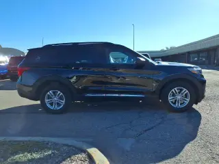 Ford Explorer 2023 AWD XLT 4dr SUV