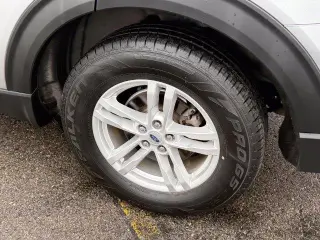 Ford Explorer 2023 AWD XLT 4dr SUV