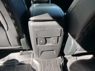 Ford Explorer 2023 AWD XLT 4dr SUV