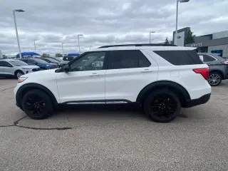 Ford Explorer 2023 AWD XLT 4p SUV
