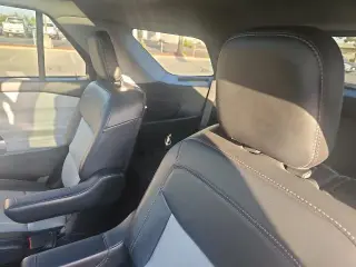 Ford Explorer 2023 AWD XLT 4dr SUV