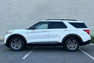 Ford Explorer 2023 AWD XLT 4dr SUV