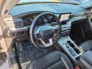 Ford Explorer 2023 AWD XLT 4p SUV