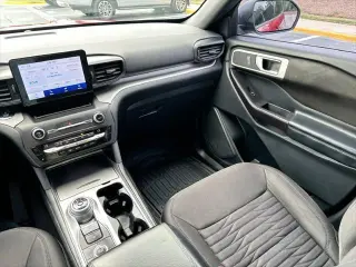 Ford Explorer 2020 4x4 XLT 4p SUV