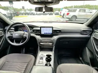 Ford Explorer 2020 4x4 XLT 4p SUV