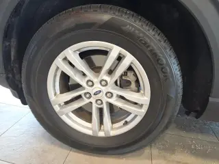 Ford Explorer 2023 AWD XLT 4dr SUV