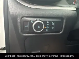 Ford Explorer 2023 AWD XLT 4dr SUV