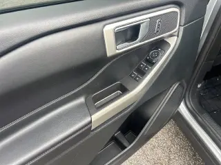 Ford Explorer 2023 AWD XLT 4p SUV