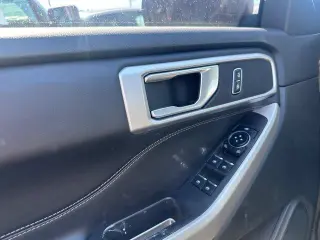 Ford Explorer 2023 AWD XLT 4dr SUV