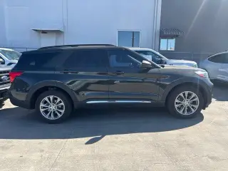 Ford Explorer 2023 AWD XLT 4dr SUV