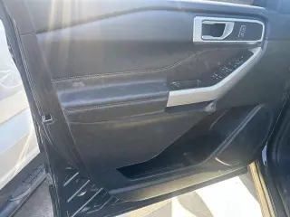 Ford Explorer 2023 AWD XLT 4dr SUV